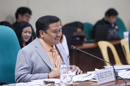 Jinggoy tackles CHR, GCG proposed 2024 budgets